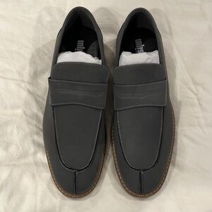 Kenneth Cole Unlisted Men's Gray Loafers